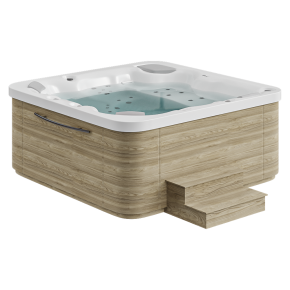 Jacuzzi with Soft Steps