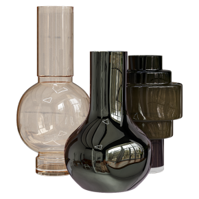 Стеклянные вазы цветные