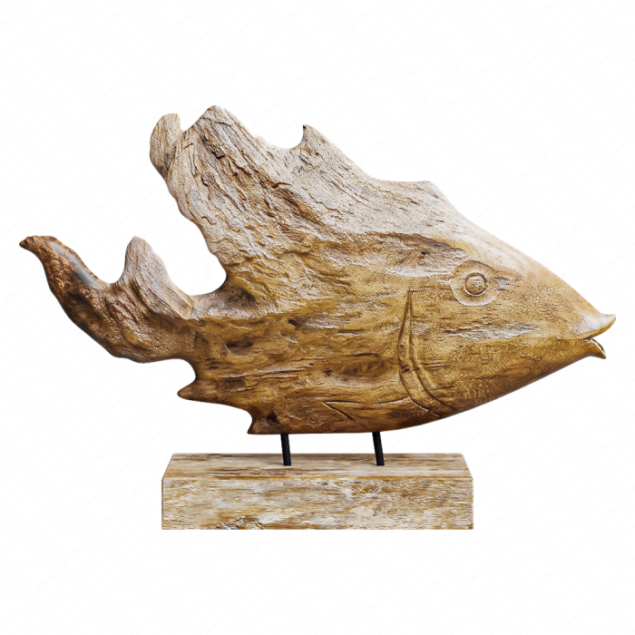 Статуэтка рыбы из тика от Uttermost