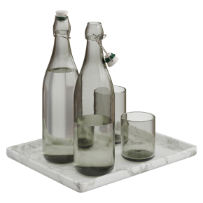 Decanter and wine glasses on a tray from Zara Home No. 2