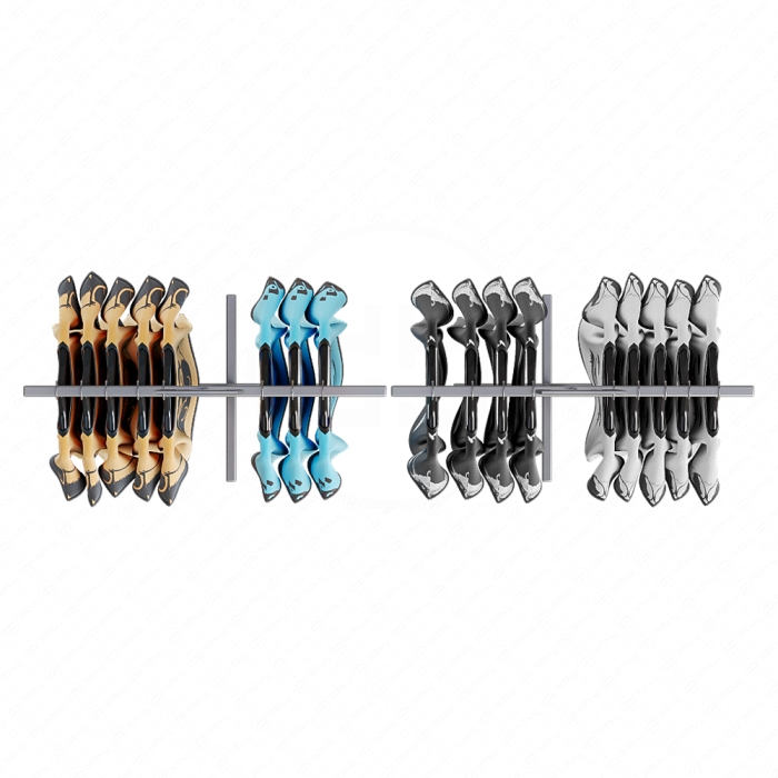 Вешалка с футболками