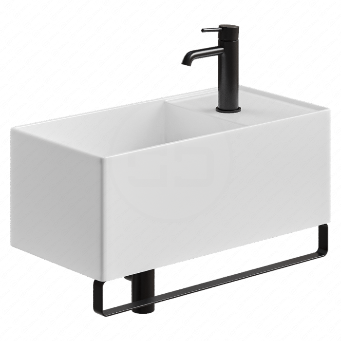 Маленькая раковина в санузел