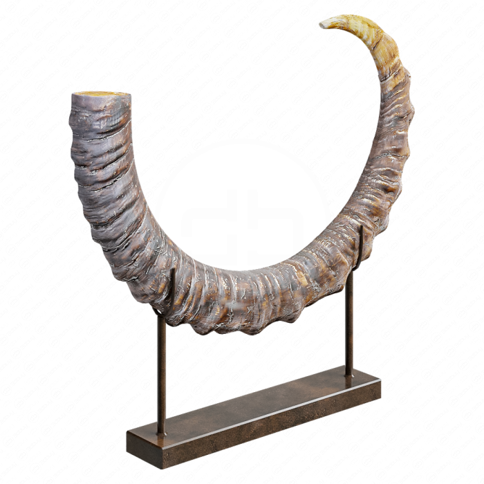 Скульптура Sable Antelope Horn от Uttermost