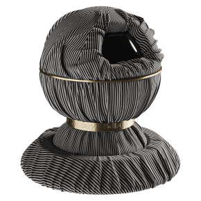 Ткань в черно-белую полоску от Kiton